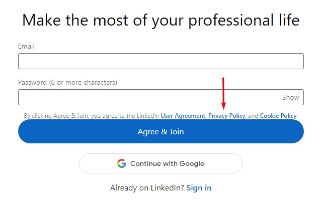LinkedIn Create Account form with Privacy Policy link highlighted